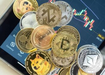 Will Cryptocurrency Recover in 2022? What Do Experts Have to Say?