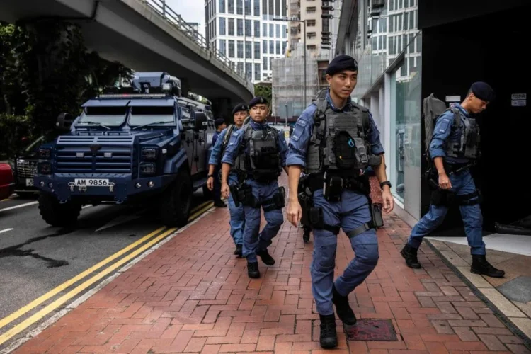 Hong Kong Police Arrest Influencer Amid JPEX Probe As Exchange Halts Trading Activities