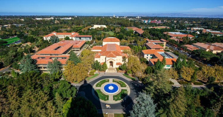 Stanford University Initiates Process to Refund FTX-Linked Donations Amid Bankruptcy Fallout