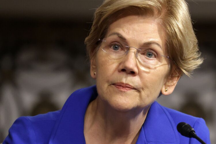 Elizabeth Warren Concerned About Potential Senate Challenge from Pro-XRP Lawyer