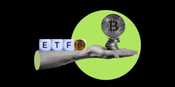 US Bitcoin ETFs Experience Record Net Outflow of $326 Million