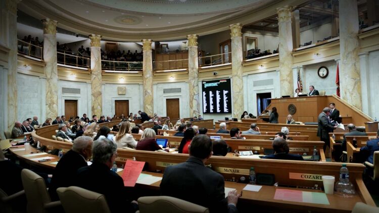 Arkansas State House Advances Legislation to Regulate Cryptocurrency Mining