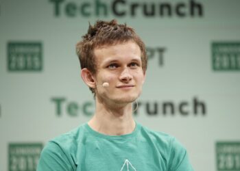 Vitalik Buterin Endorses Private “Likes” on X, Suggests Farcaster Follow Suit