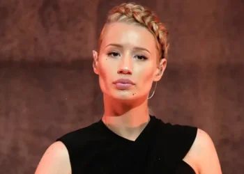 Iggy Azalea to Burn Her $MOTHER Memecoins to Build Trust Amid Insider Trading Allegations