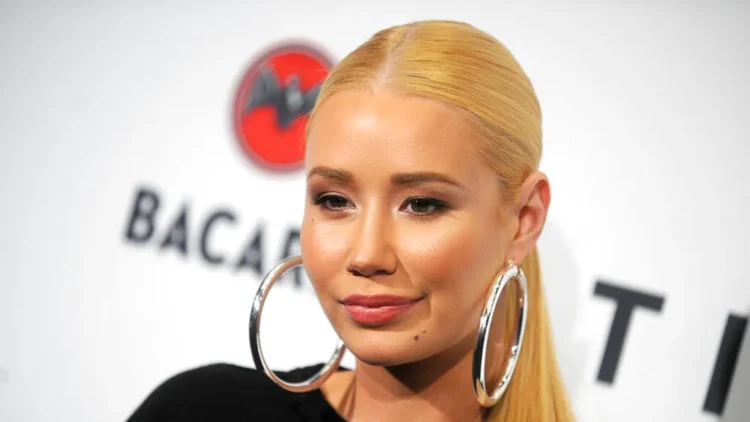 Iggy Azalea Rejects Alleged Scammer's $300K Memecoin