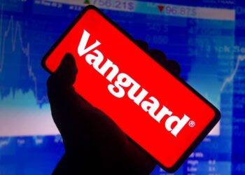 Vanguard Taps Ex-BlackRock Executive for CEO: Stakeholders Speculate Policy Change On Bitcoin ETFs