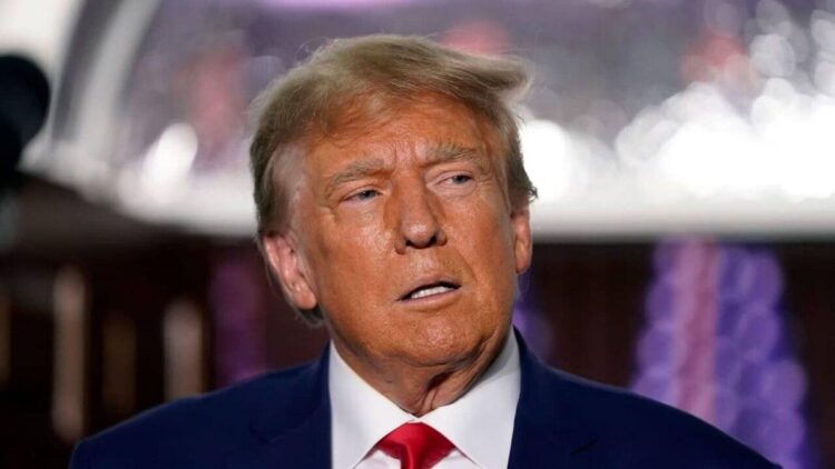 Trump-Linked Memecoin $TRUMP Drops 31% Following Rumors of New Trump Token on Solana