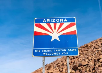 Arizona Launches State-Backed Bitcoin Reserve Through Unclaimed Crypto Law