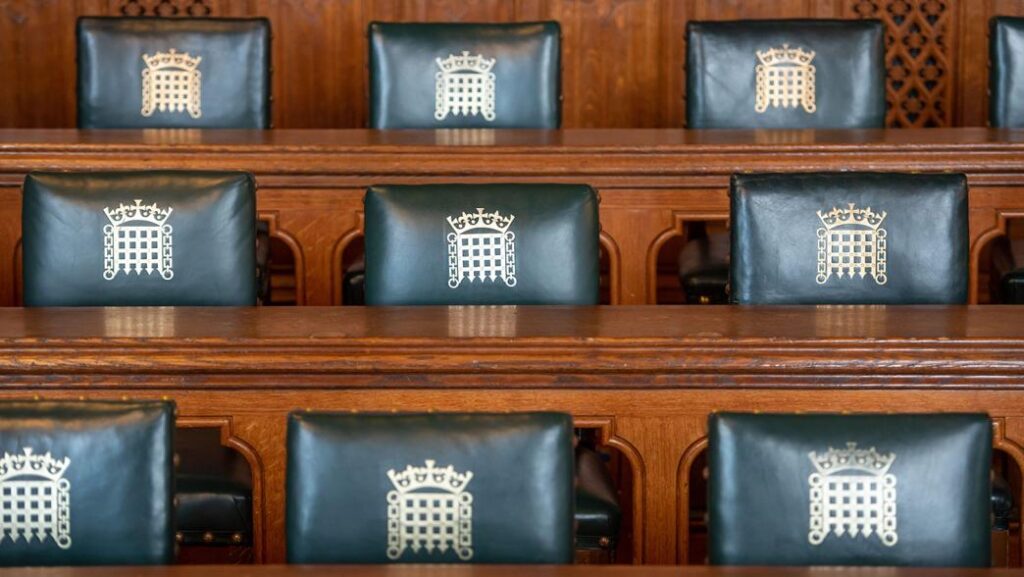 UK Releases Draft Crypto Regulation Order, Excludes DeFi from Scope