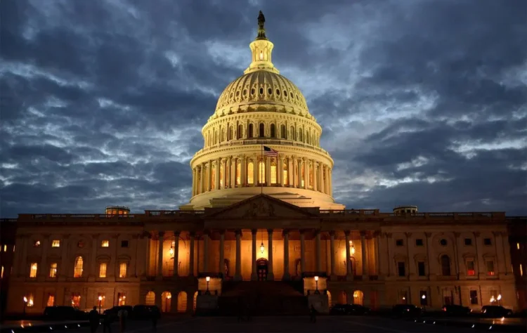 US Senate Eyes Stablecoin Bill Passage Before Memorial Day After Scrapping Trump-Related Provisions