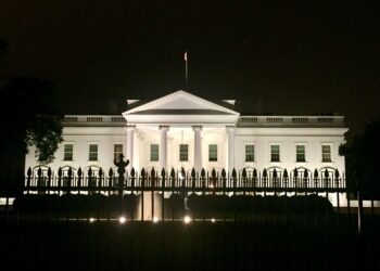 White House Executive Order Targets Banks Over Alleged Political and Crypto Discrimination