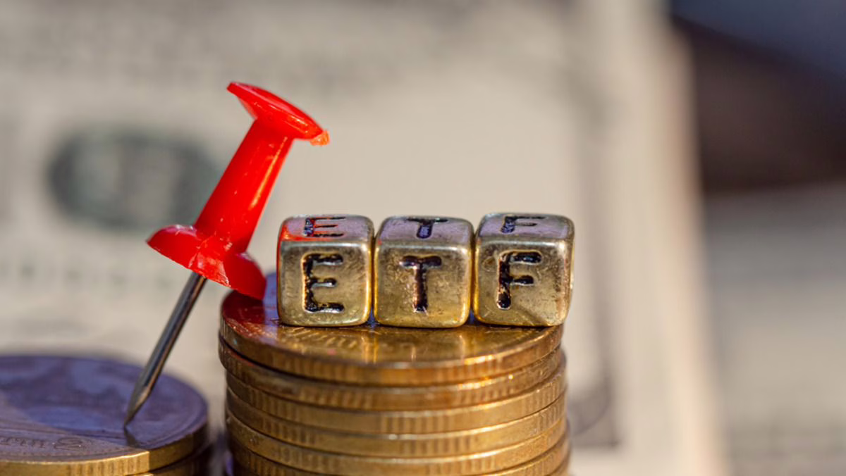 US SEC Poised for Wave of Crypto ETF Decisions in October
