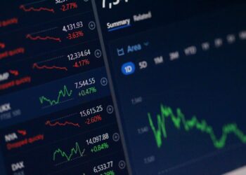 Corporate Crypto-Treasury Firms Under Pressure as BlackRock Pushes New Staked Ether Fund