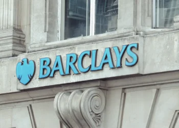 Barclays Tightens Crypto Payment Rules Amid Scam and Consumer Risk Concerns