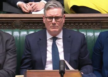 UK Prime Minister Targets AI Chatbots in New Child Safety Push