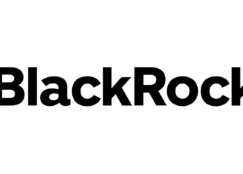BlackRock Scoops $900M in Bitcoin as Institutional Demand Roars Back