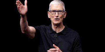 Tim Cook Steps Down as Apple CEO, What It Means for Apple’s Position on AI and Crypto