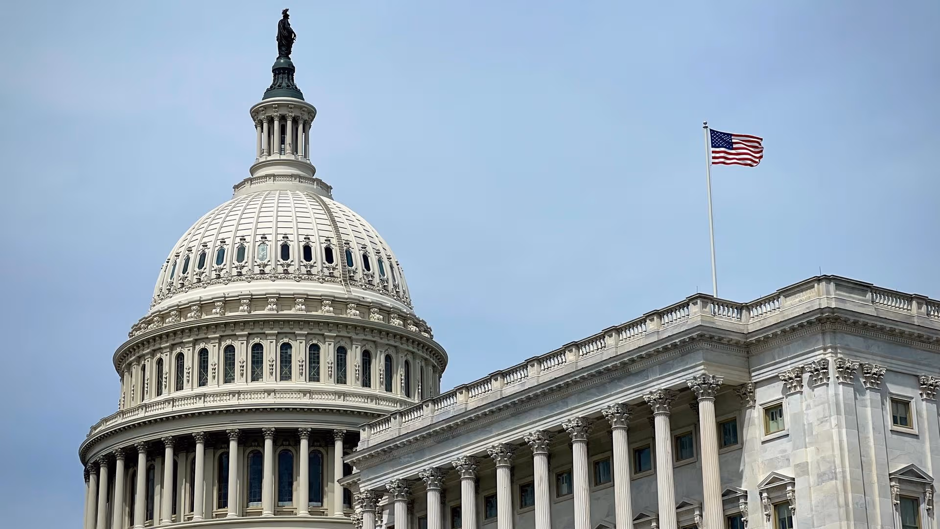 U.S. Labor Unions Oppose Crypto Bill Over Retirement Fund Risks