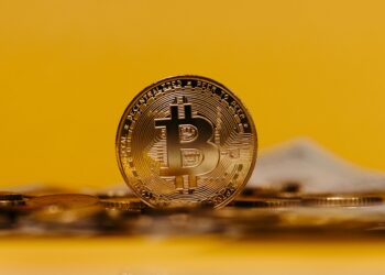 CryptoQuant CEO Says Altcoin Era Is Slowing as Narrative Tokens Lose Strength