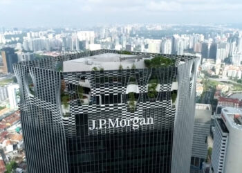 JPMorgan Blocks Anthropic AI Tools for Hong Kong Staff Amid Growing Compliance Concerns