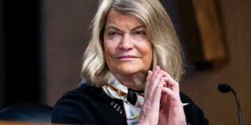 Lummis Warns US Risks Falling Behind Without Crypto CLARITY Act