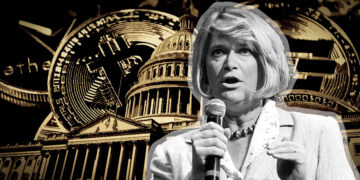 Lummis Praises Bitcoin Reserve Progress as Treasury Secretary Pushes Crypto Legislation