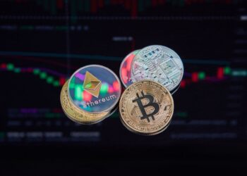 Analyst Says Nearly 40% of Altcoins Are Trading Near All-Time Lows