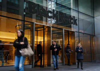 BlackRock Launches Nasdaq-100 ETF as AI Stocks Keep Drawing Investors