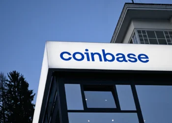 Coinbase Wealth Opens Regulated Crypto Services for European High-Net-Worth Clients