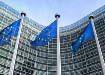 EU Parliament Wants to Expand Crypto Rules To DeFi, Staking, and NFTs