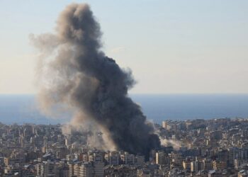 Fresh US Strikes on Iran Push Bitcoin Below $63K as Markets Turn Risk-Off