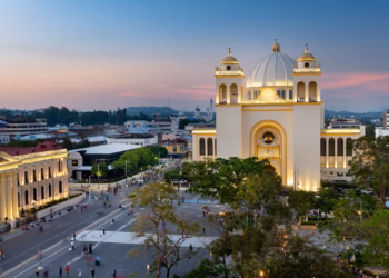 El Salvador Turns From Bitcoin to Stablecoins for Digital Payments El Salvador Turns From Bitcoin to Stablecoins for Digital Payments