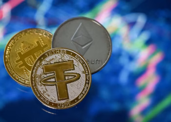 US Weighs Private Stablecoin Deals to Boost Dollar, Treasury Demand