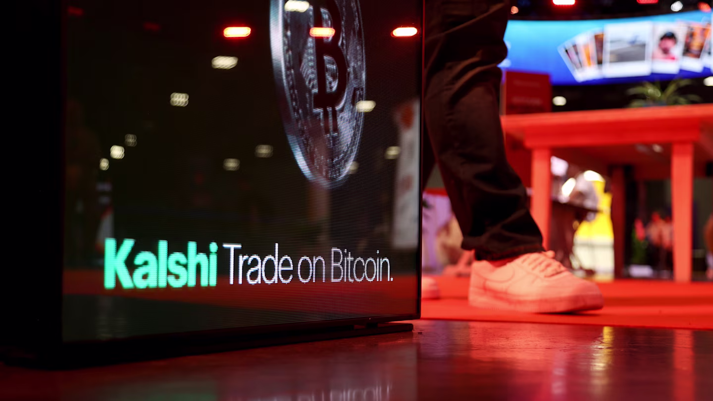 Your Weekly Crypto Roundup: France Moves to Tax Crypto-to-Stablecoin Swaps, and the Margin Was One Vote Your Weekly Crypto Roundup: France Moves to Tax Crypto-to-Stablecoin Swaps, and the Margin Was One Vote